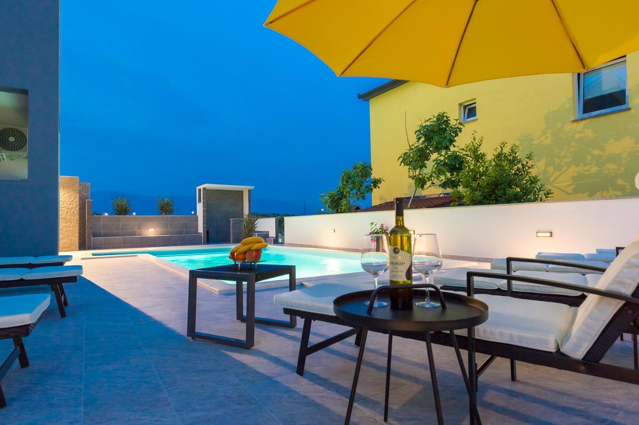 Lucky Luke Pool *